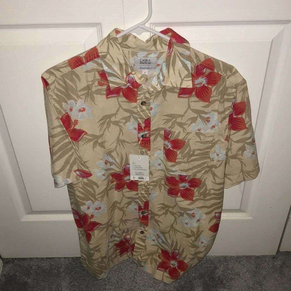 Floral/Tropical Vacation Shirt